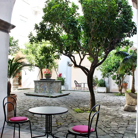 Couette-café San Francesco Relais 2*